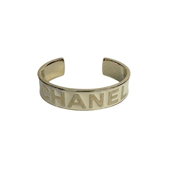Chanel 22S Logo Enamel Gold Tone Cuff Bracelet S - Picture 1 of 8
